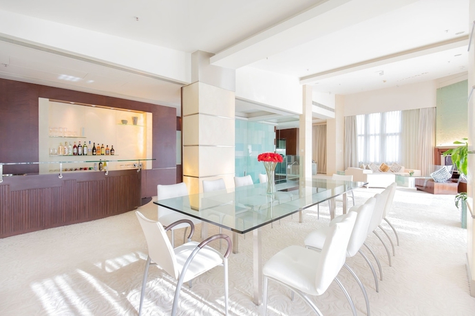 Imagen de la habitación del Hotel Regal Airport. Foto 13