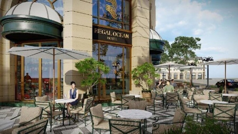 Imagen del bar/restaurante del Hotel Regal Collection House. Foto 3