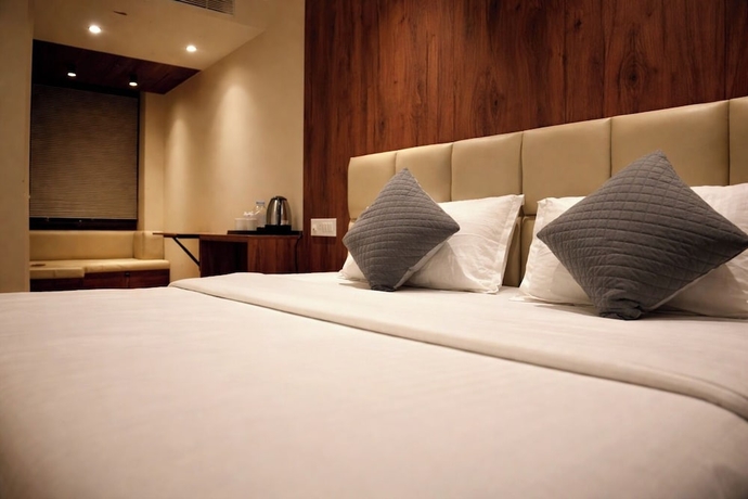 Imagen de la habitación del Hotel Regal Crest. Foto 7