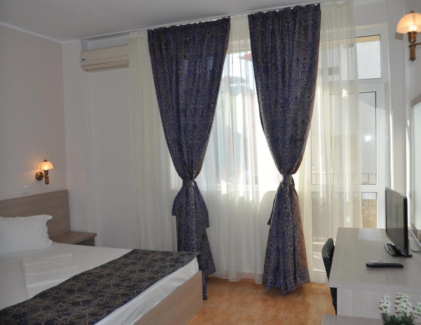 Imagen general del Hotel Regal, EFORIE. Foto 15
