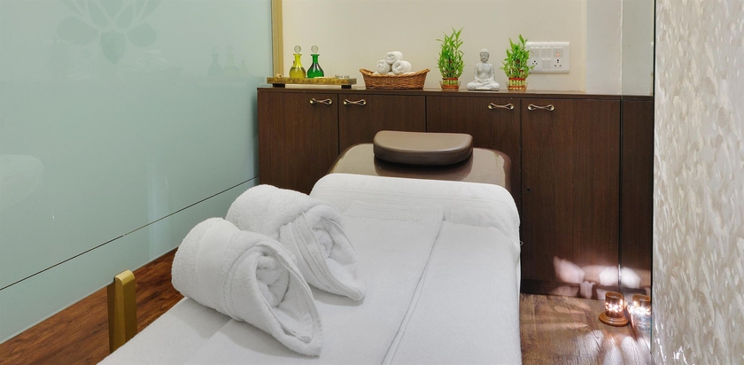 Imagen de los interiores del Hotel Regal Enclave. Foto 11