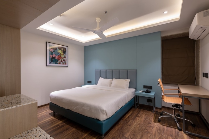 Imagen de la habitación del Hotel Regal Grand. Foto 3