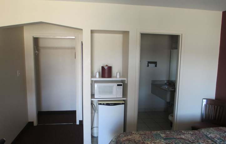 Imagen de la habitación del Hotel Regal Inn - Chicago O'hare Airport. Foto 5