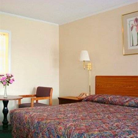 Imagen de la habitación del Hotel Regal Inn Clayton. Foto 12