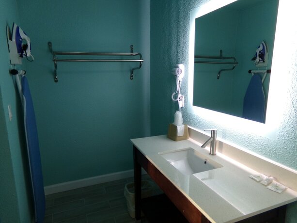 Imagen general del Hotel Regal Inn, Lake City. Foto 5