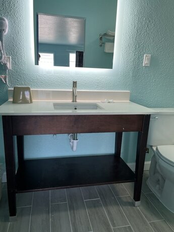 Imagen general del Hotel Regal Inn, Lake City. Foto 19