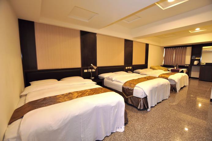 Imagen de la habitación del Hotel Regal International Hotel. Foto 9