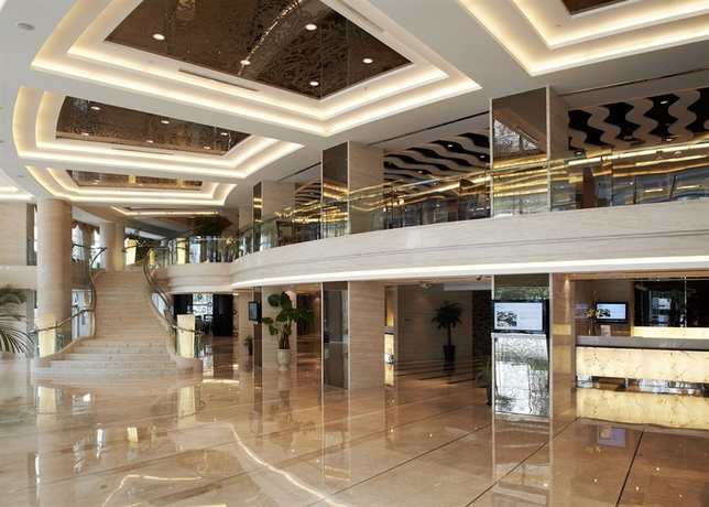 Imagen de los interiores del Hotel Regal Jinfeng. Foto 8