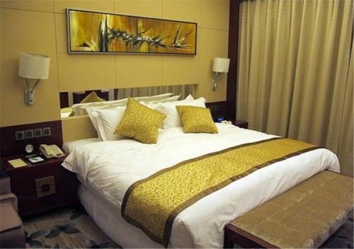 Imagen de la habitación del Hotel Regal Kangbo. Foto 9