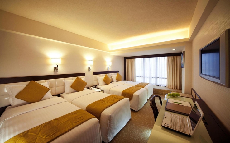 Imagen de la habitación del Hotel Regal Oriental. Foto 10