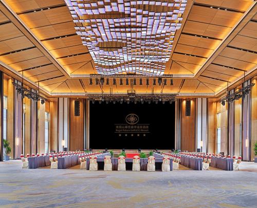 Imagen general del Hotel Regal Palace DeRUCCI Resort, Huizhou. Foto 5