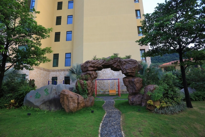 Imagen de la habitación del Hotel Regal Palace Resortandspa. Foto 15