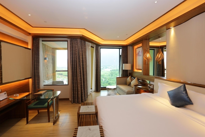 Imagen de la habitación del Hotel Regal Palace Resortandspa. Foto 17