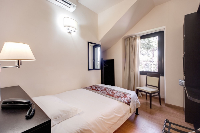 Imagen de la habitación del Hotel Regal Park. Foto 5