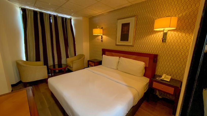 Imagen de la habitación del Hotel Regal Peninsula. Foto 8