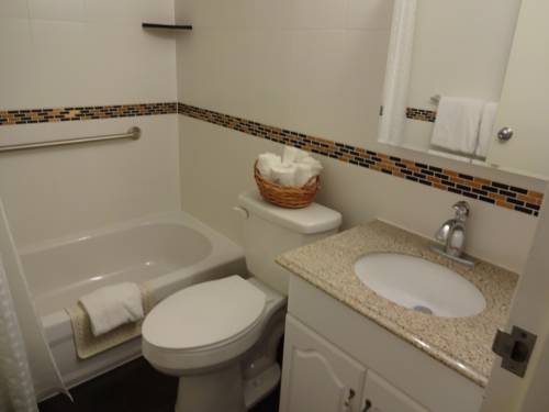 Imagen de la habitación del Hotel Regal Plaza Beach Resort. Foto 3