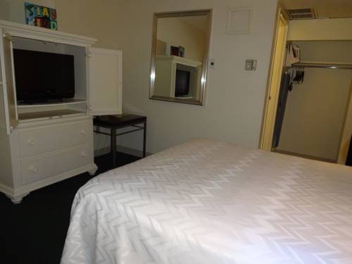 Imagen de la habitación del Hotel Regal Plaza Beach Resort. Foto 4