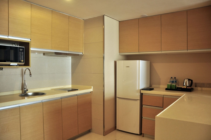 Imagen de la habitación del Hotel Regal Plaza and Residence. Foto 4