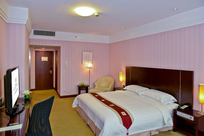 Imagen de la habitación del Hotel Regal Shanghai East Asia. Foto 8