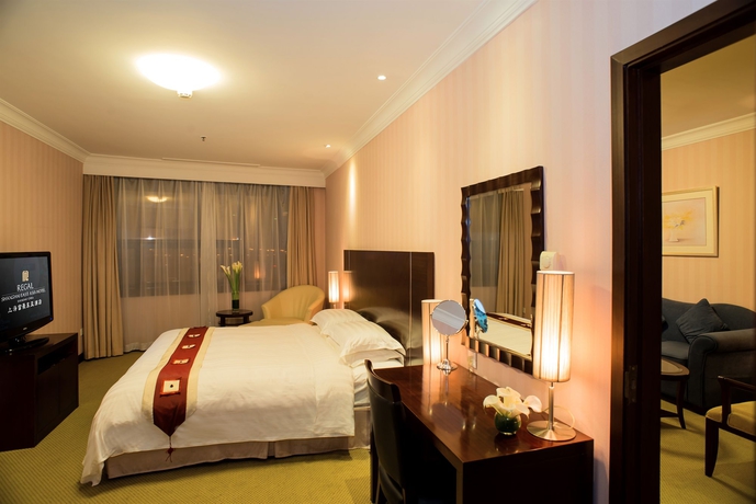 Imagen de la habitación del Hotel Regal Shanghai East Asia. Foto 10