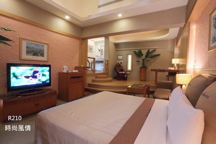 Imagen de la habitación del Hotel Regale Villa. Foto 4