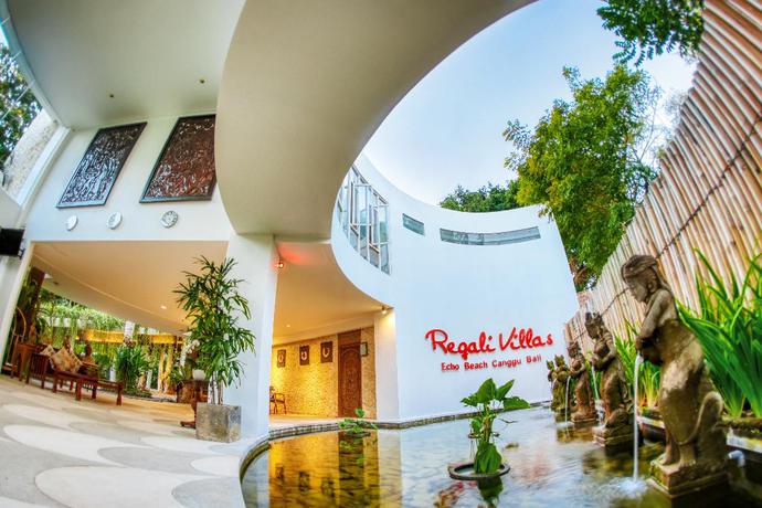 Imagen de los interiores del Hotel Regali Villa. Foto 14