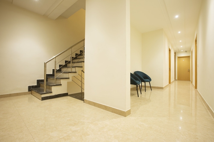 Imagen de los interiores del Hotel Regalia Grand By Delight Stay. Foto 9