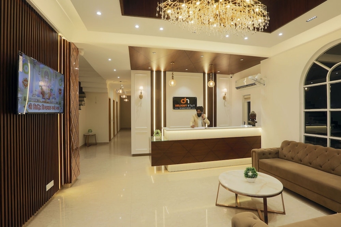Imagen de los interiores del Hotel Regalia Grand By Delight Stay. Foto 10