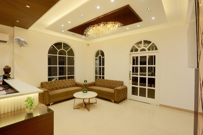 Imagen de los interiores del Hotel Regalia Grand By Delight Stay. Foto 11
