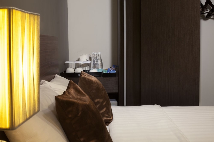 Imagen de la habitación del Hotel Regantris Malioboro. Foto 11