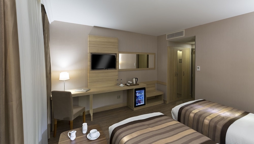 Imagen de la habitación del Hotel Regard. Foto 10