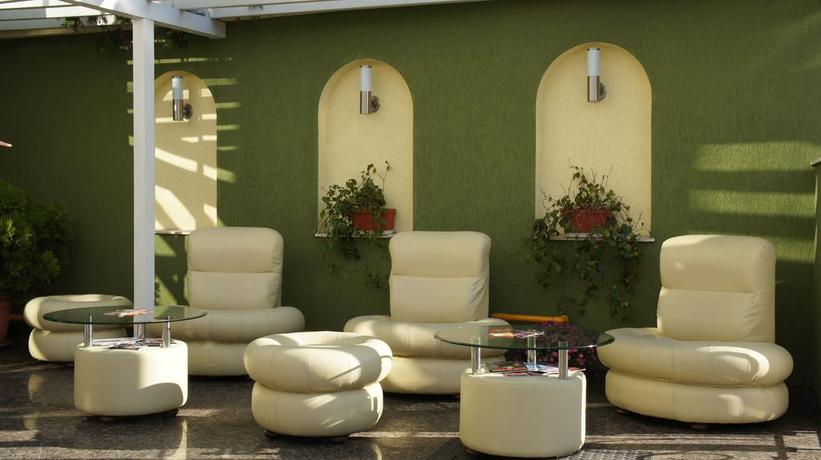 Imagen de los interiores del Hotel Regat. Foto 9