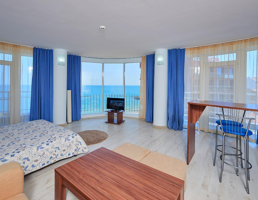 Imagen general del Hotel Regata. Foto 15