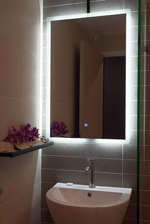 Imagen de la habitación del Hotel Regatta Suites. Foto 12