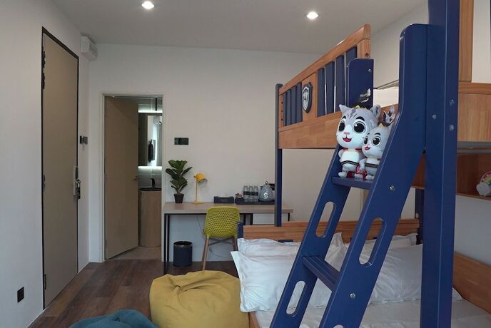 Imagen de la habitación del Hotel Regatta Suites. Foto 17