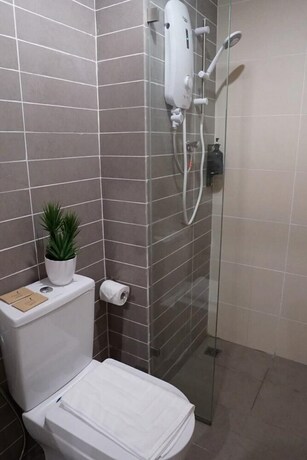 Imagen de la habitación del Hotel Regatta Suites. Foto 23