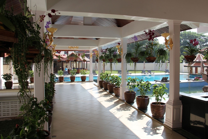 Imagen de los exteriores del Hotel Regency Angkor. Foto 15