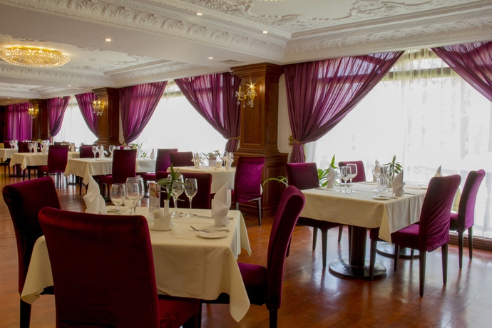 Imagen del bar/restaurante del Hotel Regency Angkor. Foto 3