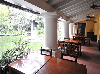 Imagen del bar/restaurante del Hotel Regency Art Macau. Foto 4