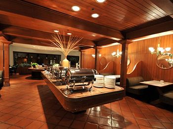 Imagen del bar/restaurante del Hotel Regency Art Macau. Foto 7