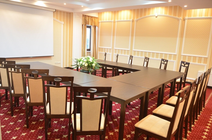 Imagen de los interiores del Hotel Regency, Chisinau. Foto 11