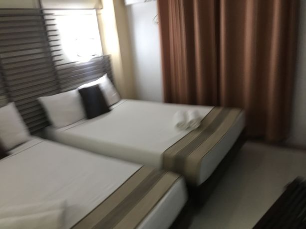 Imagen de la habitación del Hotel Regency De Vigan. Foto 5