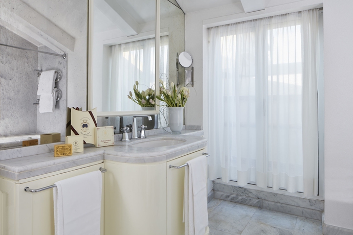 Imagen de la habitación del Hotel Regency, Florencia. Foto 7