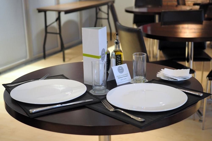 Imagen del bar/restaurante del Hotel Regency Golf - Urbano. Foto 9