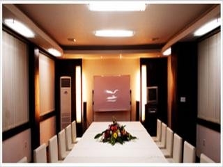 Imagen de los interiores del Hotel Regency Holiday Yangshuo. Foto 7