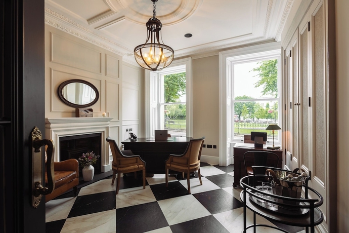 Imagen de los interiores del Hotel Regency House, Belfast. Foto 16