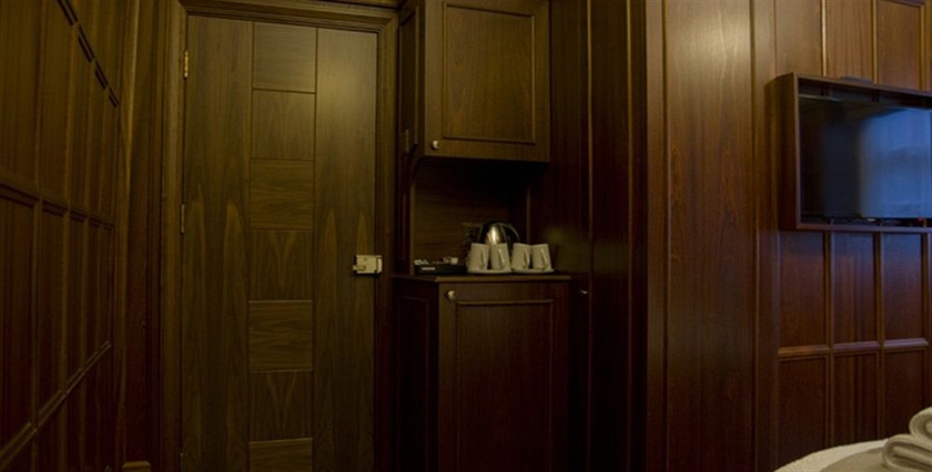 Imagen de la habitación del Hotel Regency House, Londres. Foto 5