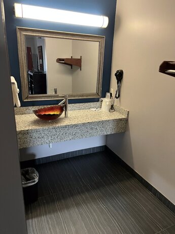 Imagen general del Hotel Regency INN and Suites, Houston. Foto 8