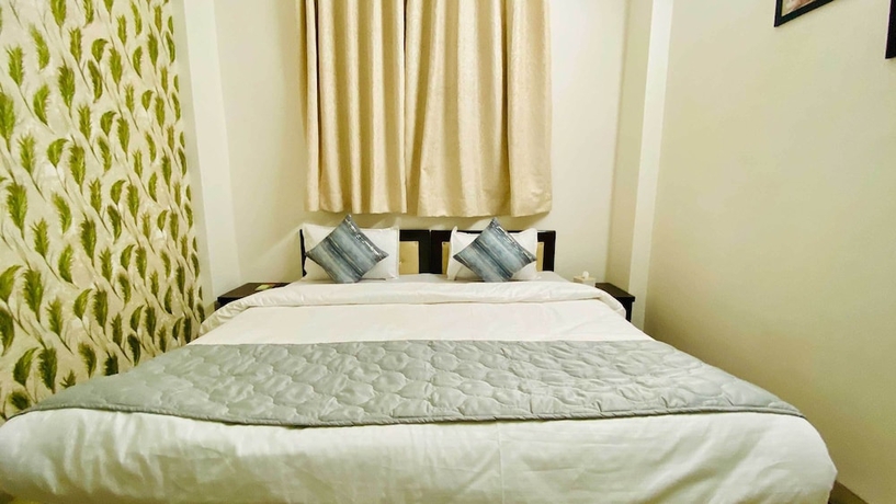 Imagen de la habitación del Hotel Regency, Indore. Foto 7