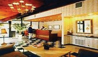 Imagen de los interiores del Hotel Regency Inn Albany. Foto 3
